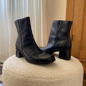 Naturalizer Black Leather Boots - Size 9.5